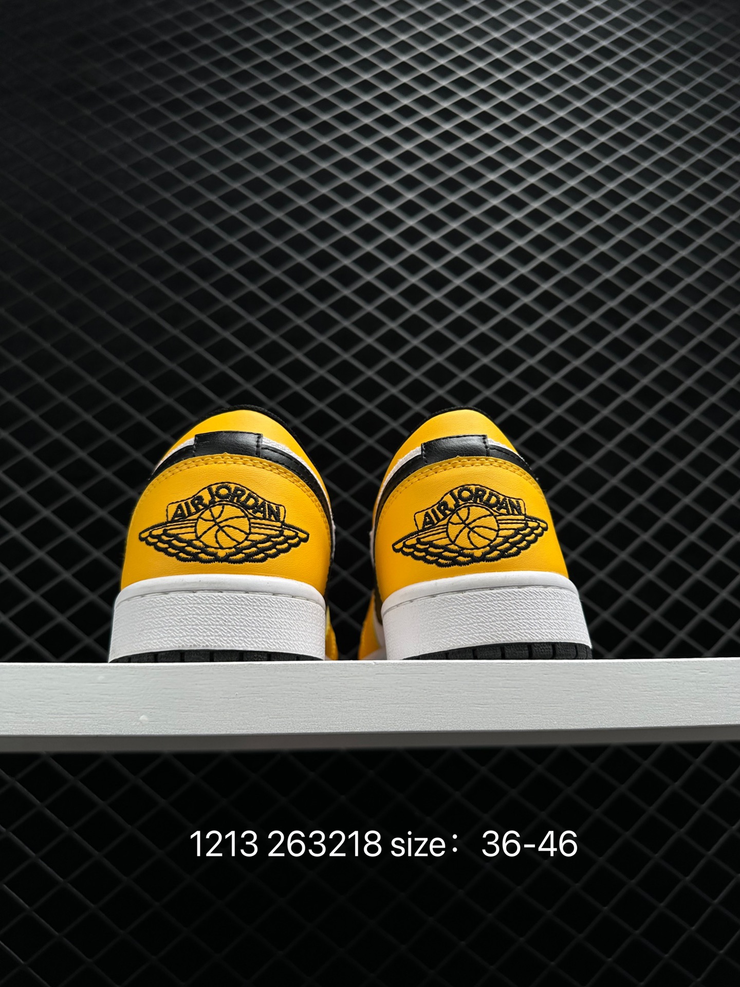 Nike Air Jordan 1 Low AJ1